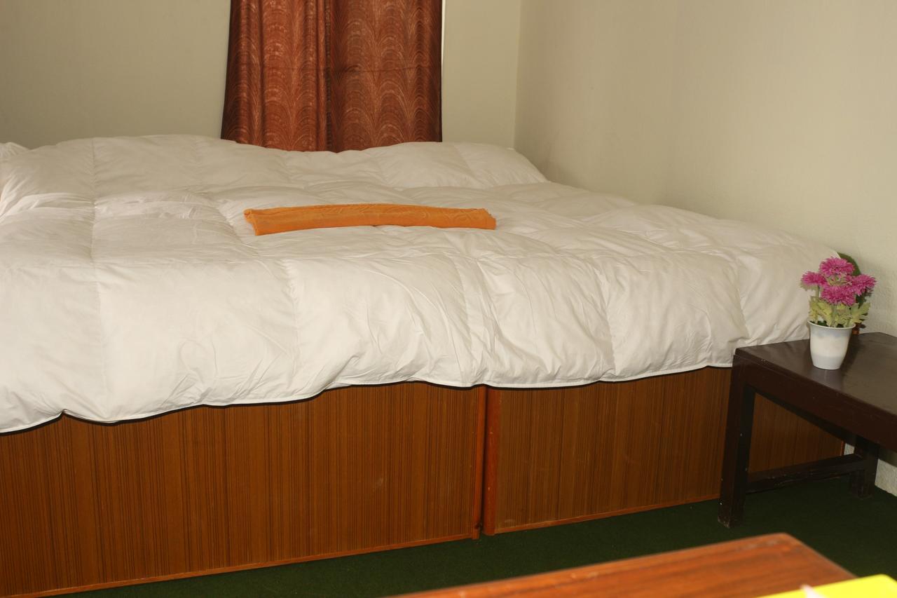 Gurkha Lodge Похара Екстериор снимка